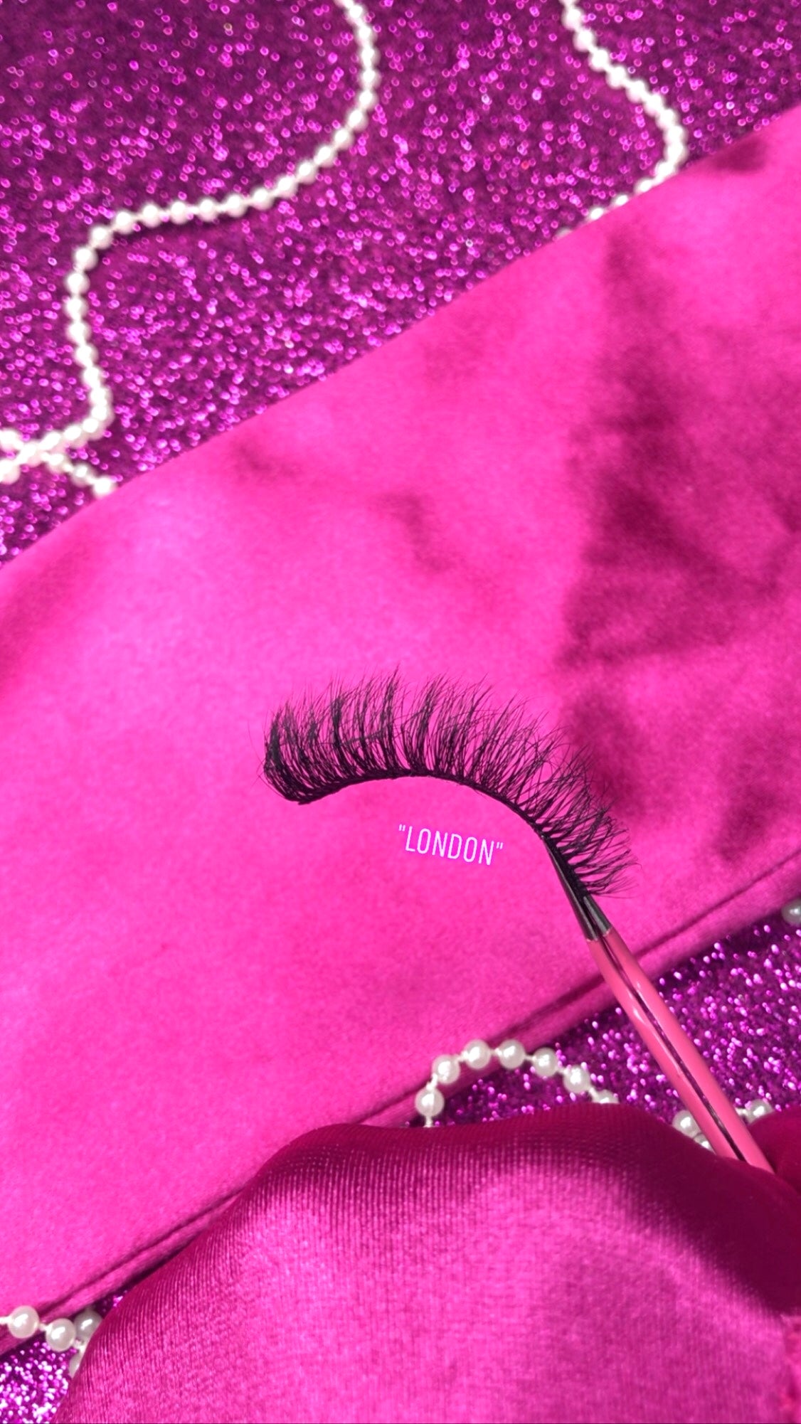 LONDON EYELASH